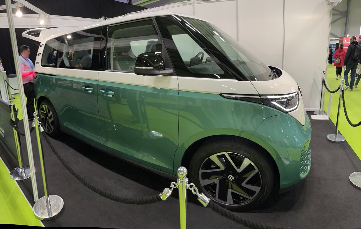 VW ID.Buzz is much more spacious than you think ! Magic lengthening happens inside #fullychargedLive #vw