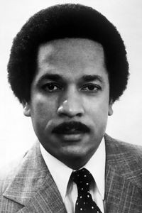 Happy birthday to Max Robinson! 