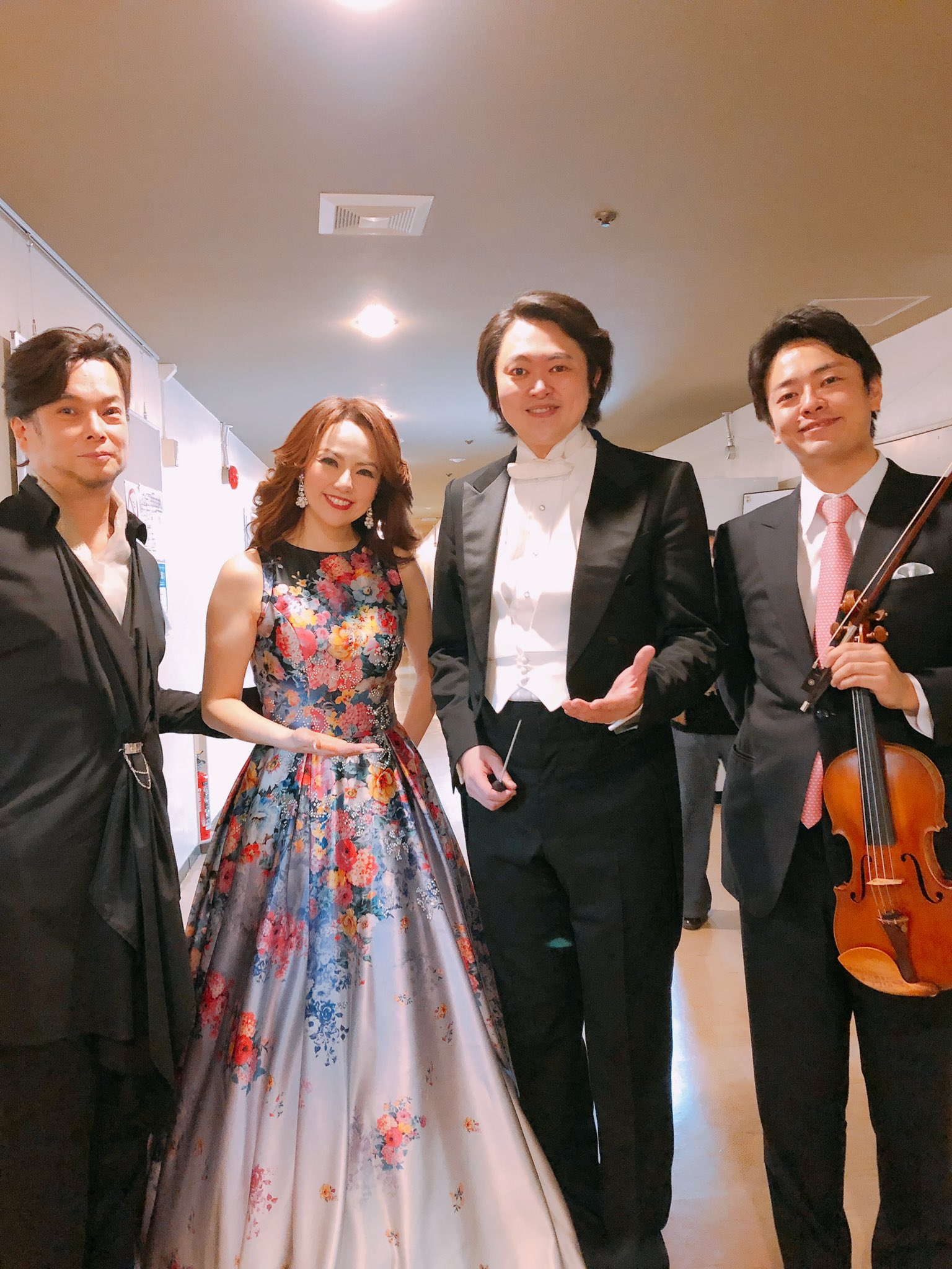 送込 オペラ歌手 森麻季さんと同じカクテルドレス カラオケ