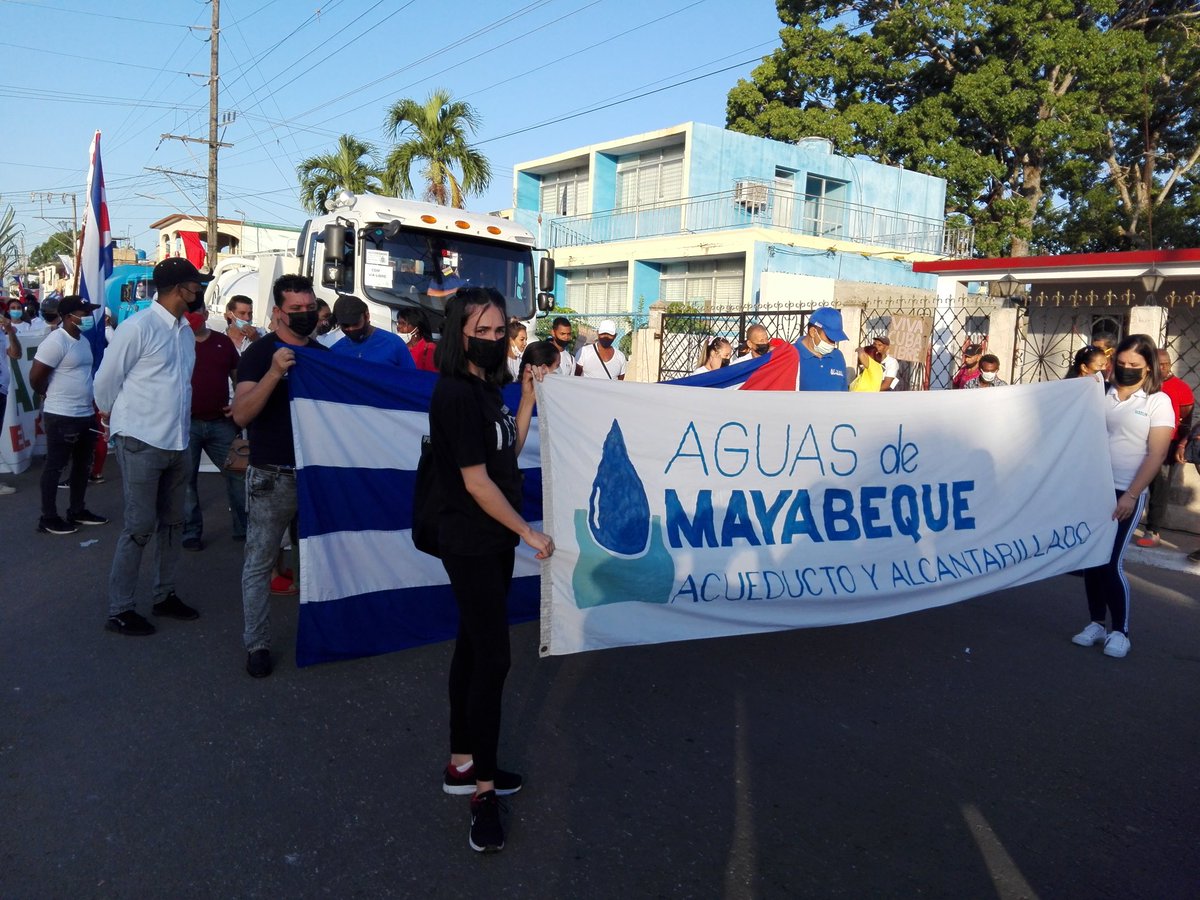 facebook.com/26842520404249…