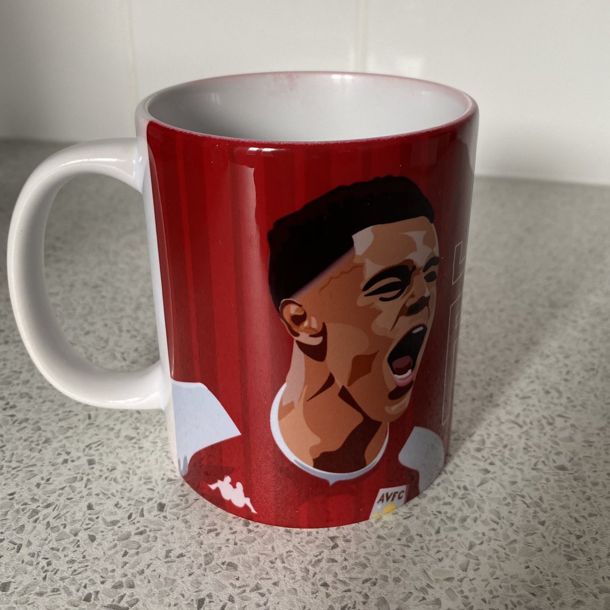 Oi_Mug's tweet photo. ⚽ GIVEAWAY ⚽

You can win a Mug of your choice.
Select from Buendia, Martinez &amp; Ramsey. 

All you need to do is

1- Follow my account 👍🏼
2- Retweet this tweet 📢
3- TAG other Villans #avfc 

Winner announced after tomorrow at 6pm https://t.co/n9SKm5KR1j