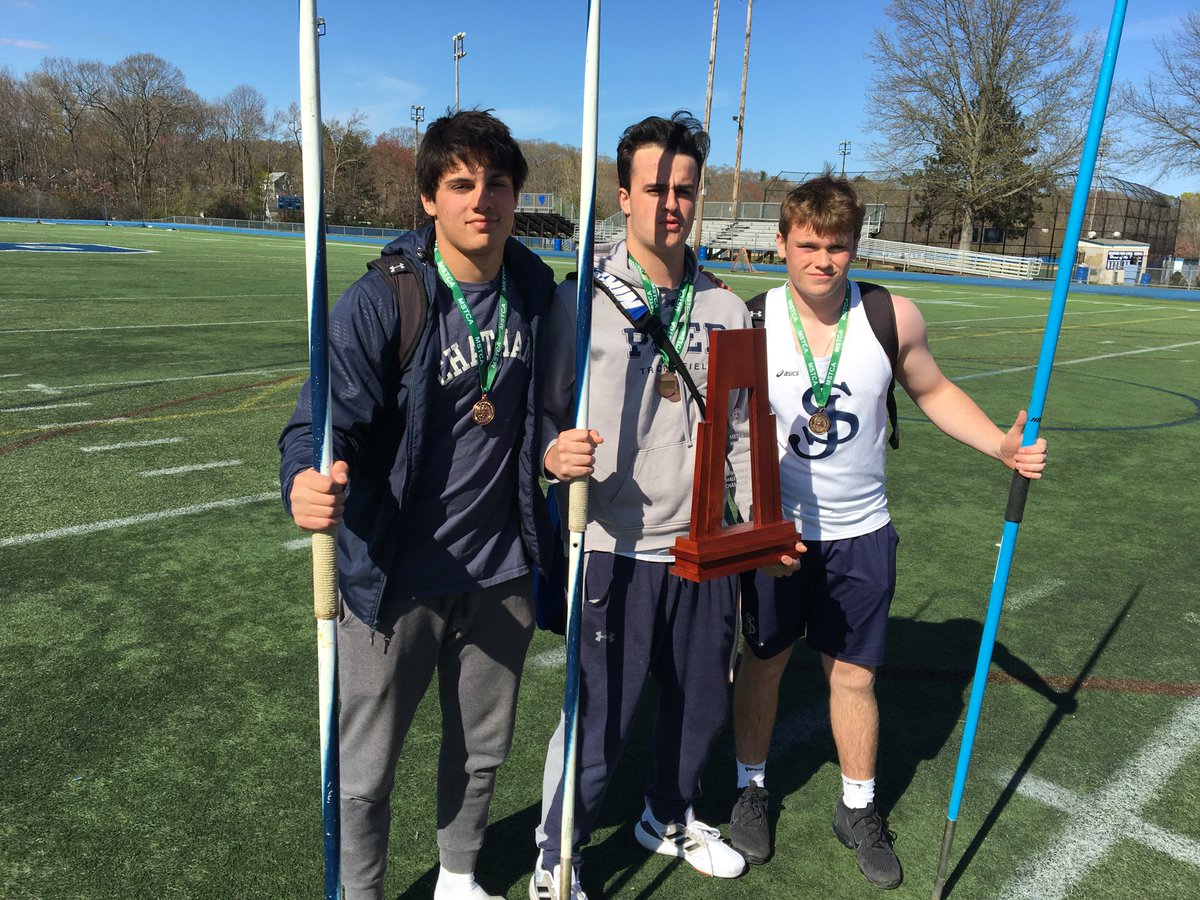 1⃣  4th place:
🏅Discus- Ciano, Moylan, Elward

2⃣  5th place finishes:
🏅Shot put- Ejindu, McCormick, Petryszyn
🏅Javelin- O’Leary, McSweeney, Moylan

1⃣  6th place: 
🏅4x800- Pechinsky, Padley, MacDonald, Lovett