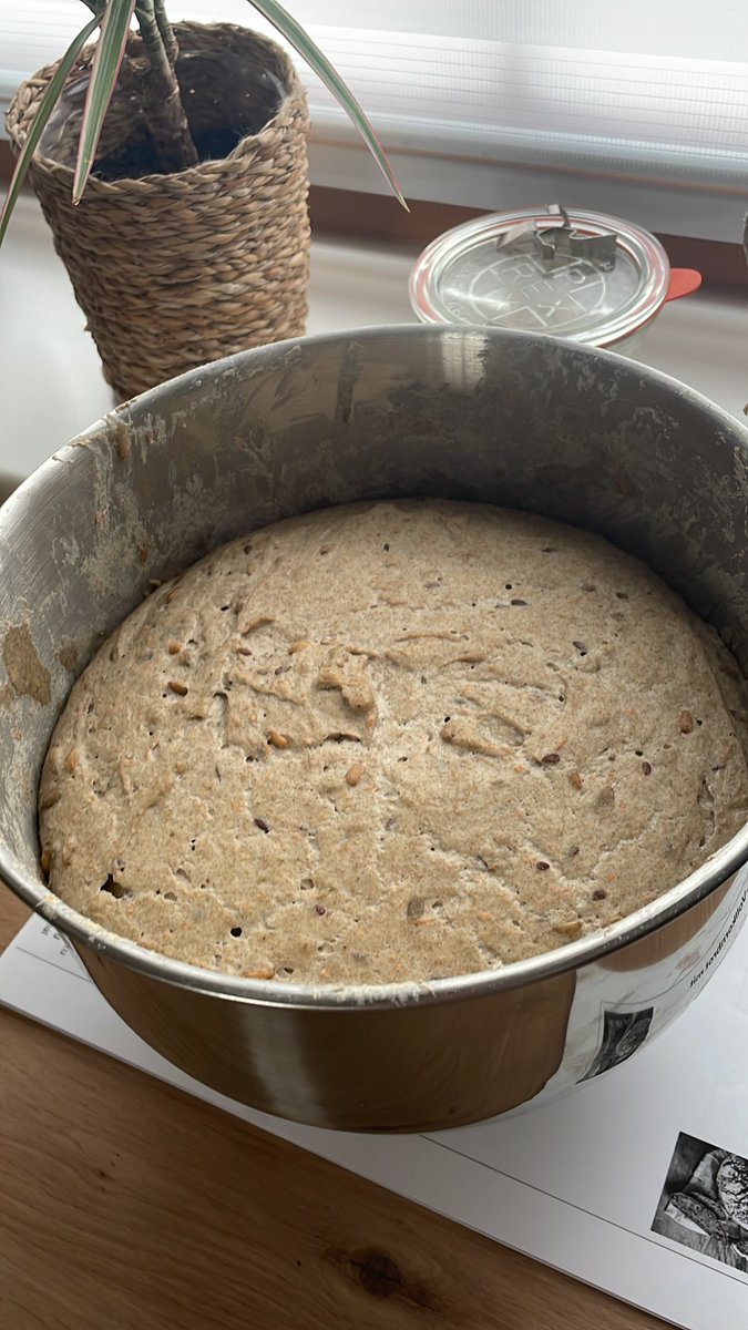 truefaith19901's tweet image. BREAAAAAD