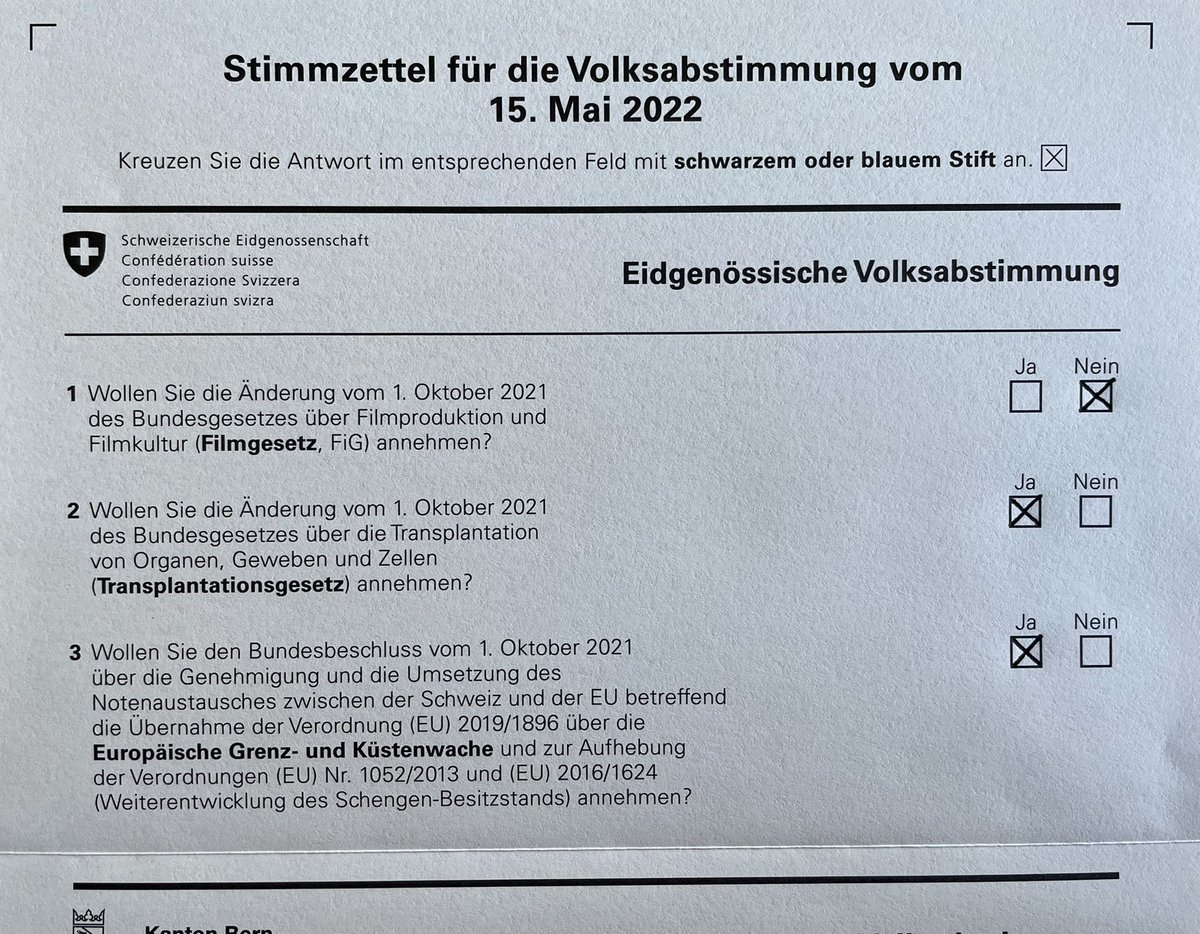Philippe Müller (@sicherheitbern) on Twitter photo #Sonntagsarbeit 😊
#Frontex #Transplantationsgesetz #Filmgesetz
<a href="/Frontex_Ja/">Frontex Schengen JA</a>
@Transplant_JA
<a href="/filmgesetznein/">Filmgesetz Nein</a> #Sonntagsarbeit 😊
#Frontex #Transplantationsgesetz #Filmgesetz
<a href="/Frontex_Ja/">Frontex Schengen JA</a>
@Transplant_JA
<a href="/filmgesetznein/">Filmgesetz Nein</a>