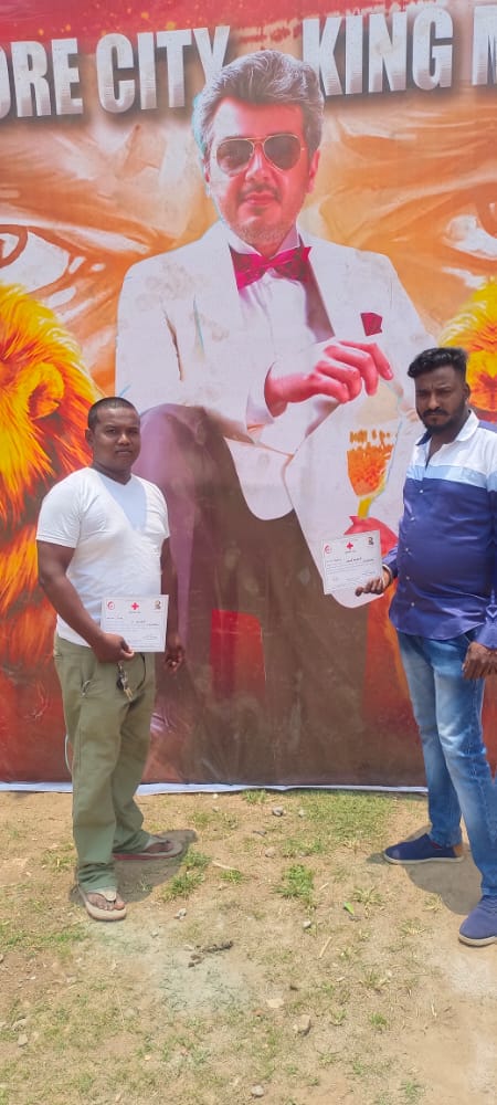 divudivu1818's tweet photo. Today blood camp in Bangalore Benson town
Ajith Kumar birthday special
@KarnatakAjithFC @TFC_mass @rameshlaus @SureshChandraa 
#AK #Ajithkumar #HBDAjithKumar https://t.co/2kXB9DwNFz