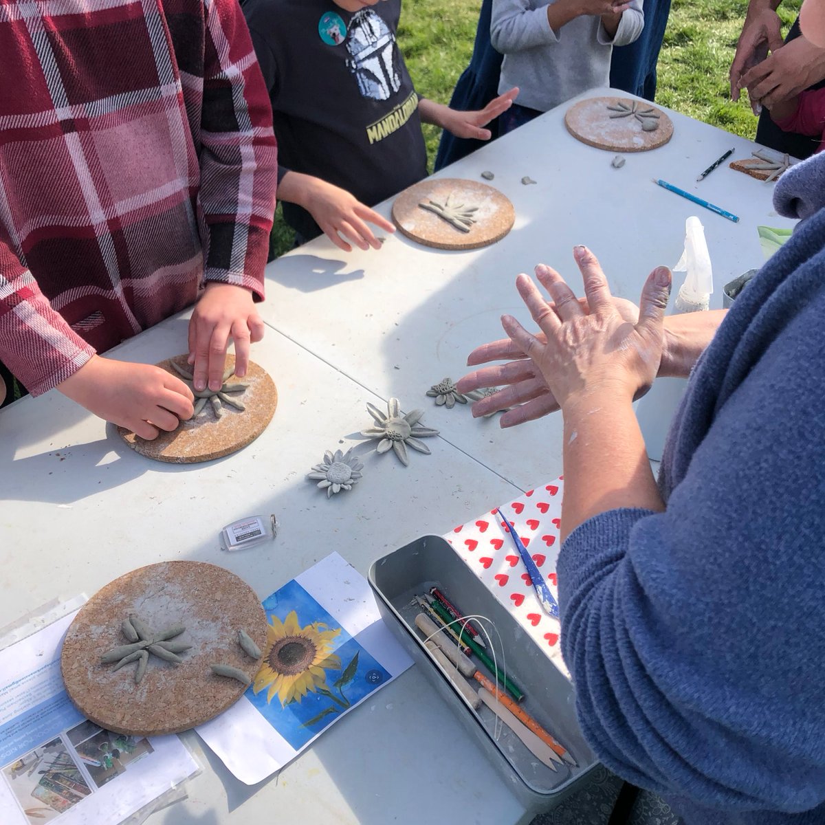 BeckenhamPark's tweet photo. Thank you for making the Beckenham Place Park Community Day such an enjoyable experience! 

Grateful to all the brilliant organisations, groups and individuals for showcasing their passion. And to those local park first-timers, welcome 💚 

(Also, thanks weather 🌞) https://t.co/a2Jry9OMZa