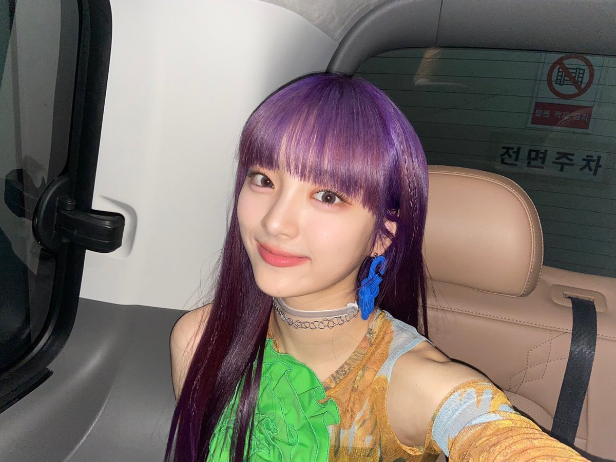 나의 윌링 오늘 인기가요 이지 어땠나요오 ✨
항상 고마워요 💟  꺄아아 우리 오늘 이따 만나요오🥹 

#ICHILLIN #아이칠린 #꼭꼭_숨어라
#E_JI #이지