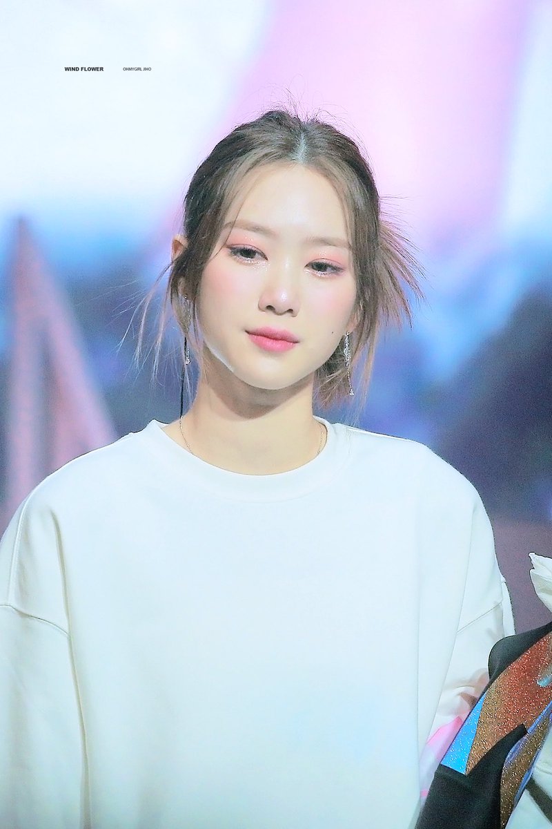 wind flower tweet media