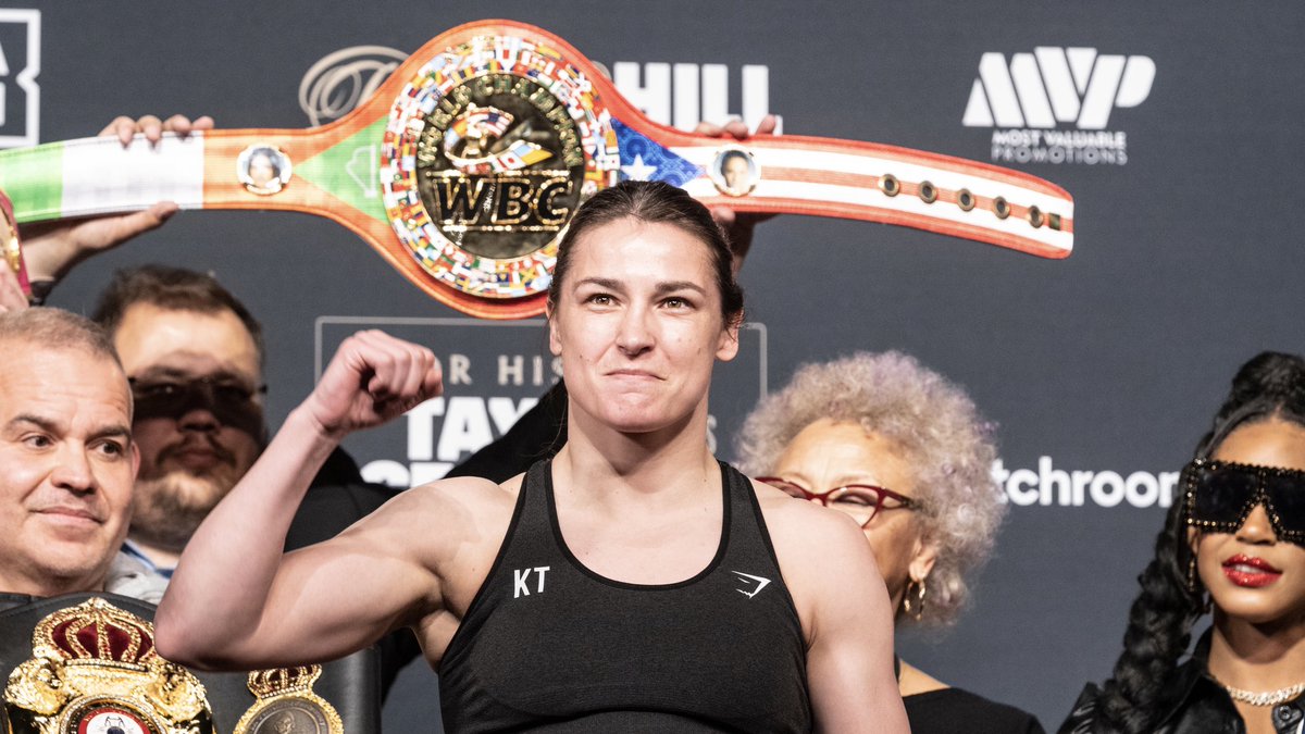 LUFC's tweet photo. 🤩 Congrats @KatieTaylor, on retaining your undisputed lightweight titles at Madison Square Garden! #AndStill https://t.co/TApAzmN38z