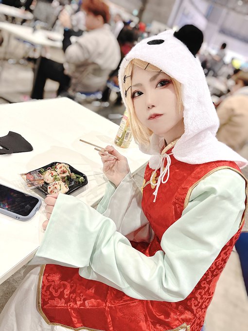 Twitterのコスプレ画像12