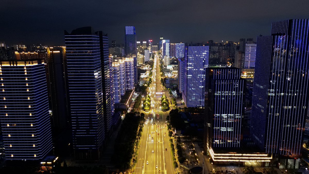 Three things. First, I heard the #Mini3pro is a very silent drone. Second. The image quality is far better than the Mini2 maybe even touching M3 with the (now again) proved F1.7. Third, it’s spotted in #Wuhan and #Germany. We even received the original pictures with info.