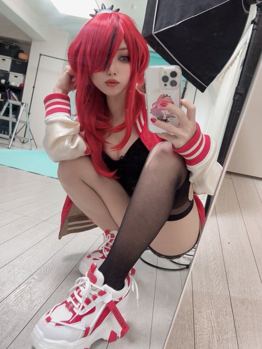 Twitterのコスプレ画像15