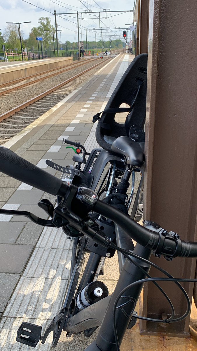 Dank voor alle hulp bij het in- en uitstappen met tig fietsen, followme’s en evenzoveel kleuters, lieve conducteurs van <a href="/NS_online/">NS online</a>!