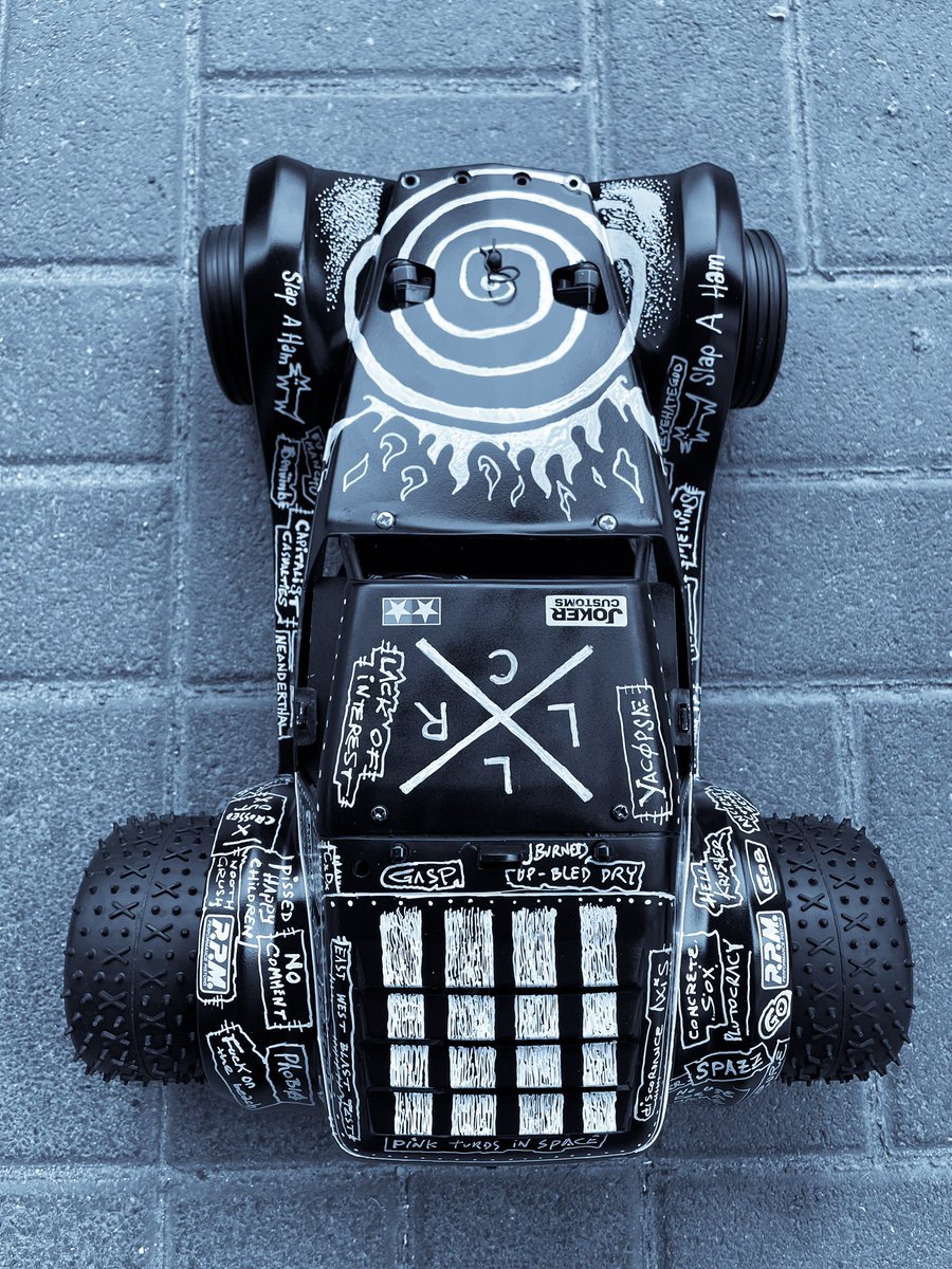 VisualBLAST_'s tweet photo. Tribute to Slap-A-Ham. My favorite record label of all time. #SlapAHam #HolidayBuggy #RC #Tamiya https://t.co/zK8ECZH71i