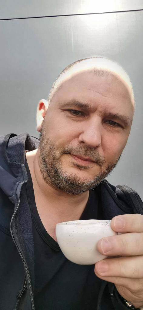 Oliver78wolf's tweet photo. #caffe https://t.co/02lsfcKsDz