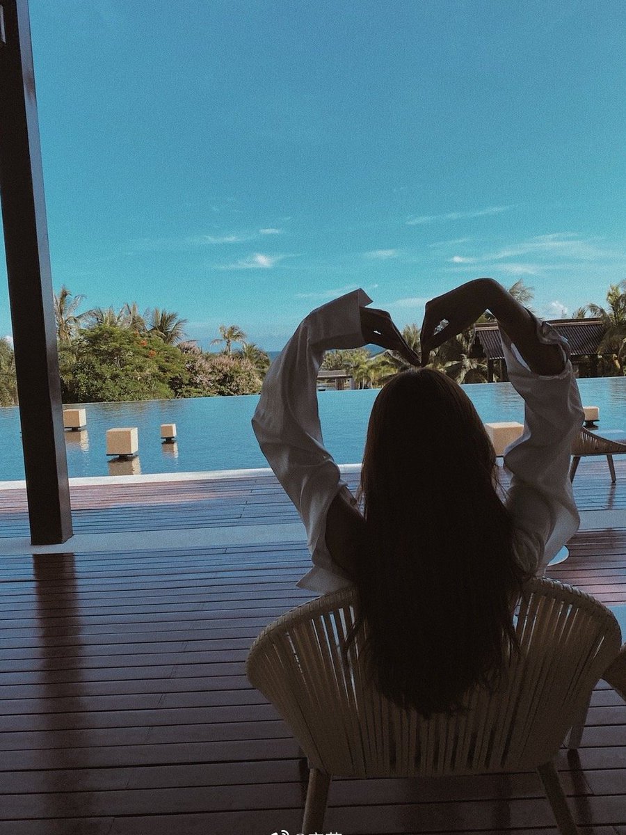 Al0saAllen's tweet image. No matter how unhappy you are now, you have to believe that tomorrow will be better than today.

—— Keigo Higashino's "Relief of Anxiety Grocery Store"