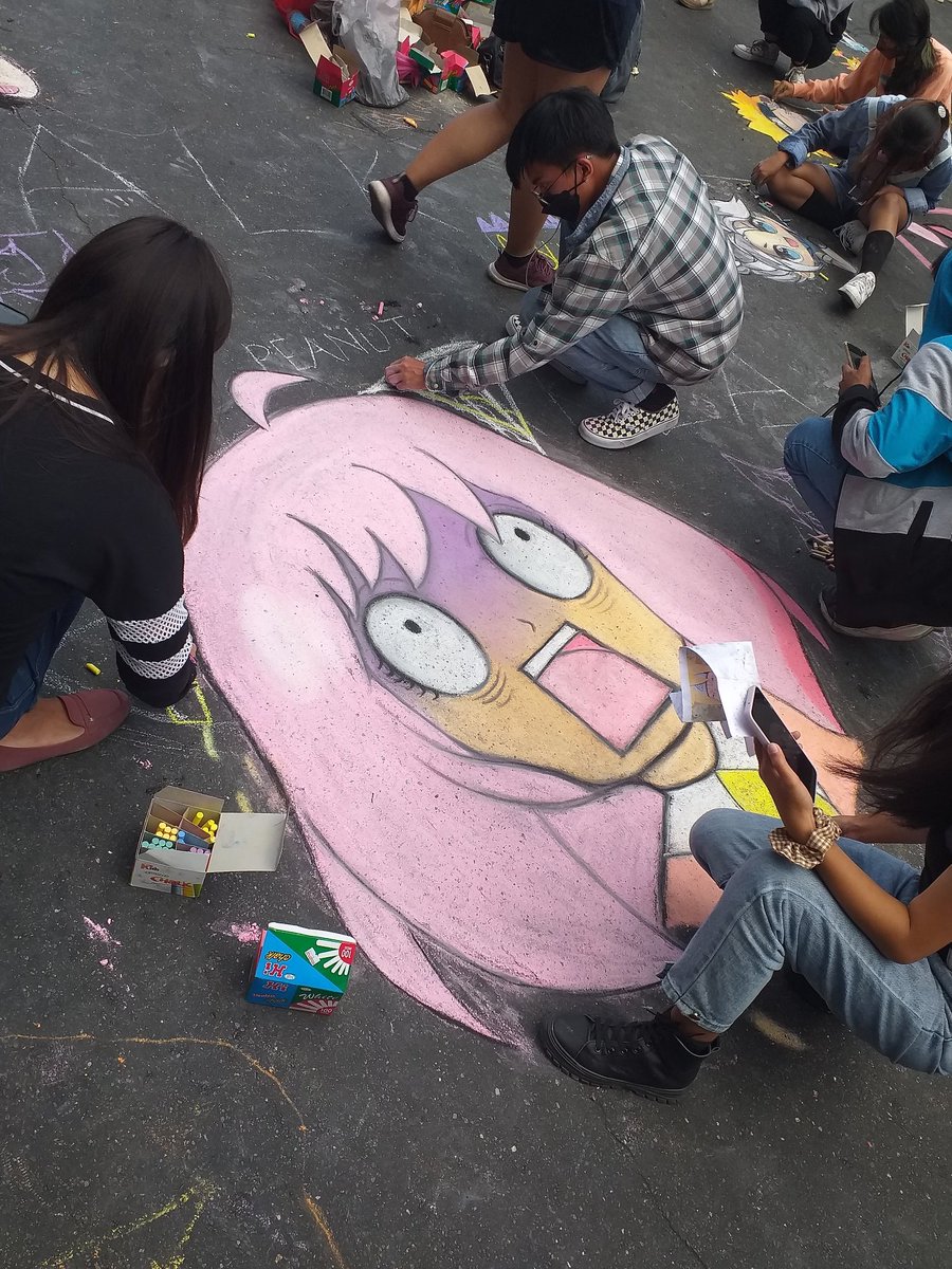Session Road Christmas 2022 Anya's Face Drawn On The Road Of Philippines Goes Viral On Internet