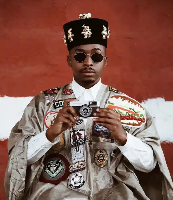 #African #photography gets a showcase at pioneering London gallery. Spotting a gap in the market, two friends have set up <a href="/DoyleWham/">DOYLE WHAM</a> to spotlight the continent’s neglected talent
 theguardian.com/artanddesign/2…