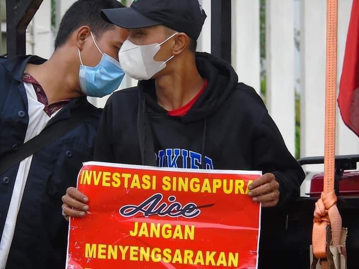JithoLanank's tweet photo. Kami tidak anti inventasi  asing, tapi kami anti investor-investor asing yang tidak patuh hukum di Indonesia .
#IndonesiaBoikotAice
#TolakAICEsponsorpialaduniaQatar2022 https://t.co/tcP7cQluBL
