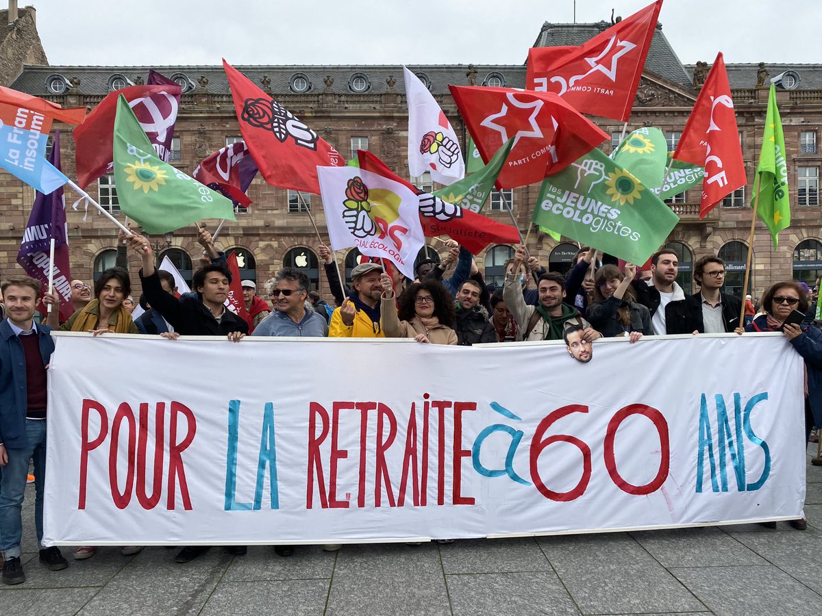 ✊ À Strasbourg, l’union est là ❤️💚💜 

#1erMai 
#ObjectifCohabitation
#FolloBackLaGauche 
#legislatives2022 
#3emeTour