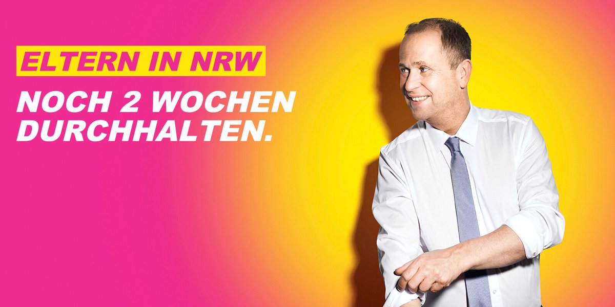 BergheimJeff's tweet photo. In #NRW wird schwarz-gelb mit hoher Wahrscheinlichkeit abgewählt. Aber: #Kuschaty (#SPD) will "seine guten Kontakte zu #Grünen und #FDP nutzen" um eine #Ampel zu machen.
Man muss also so wählen, dass es für schwarz-grün oder rot-grün reicht. Schwierig.
https://t.co/R77KbuBAfr https://t.co/z9a18Cz6U3