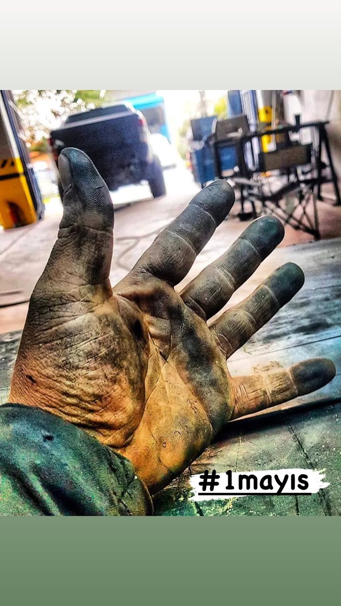 carpetshoptr's tweet photo. #1Mayıs #1M22 #Taksim https://t.co/292zpgSazP