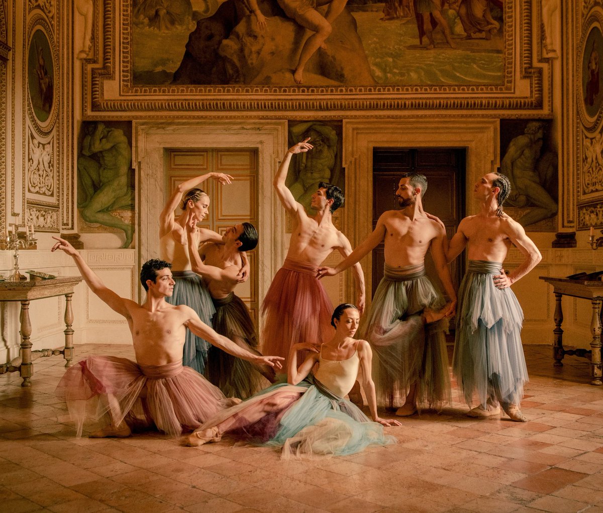 JEO6591's tweet photo. #BalletFsscination #BalletDancers @OperaRoma https://t.co/ZIuaf7Q73J