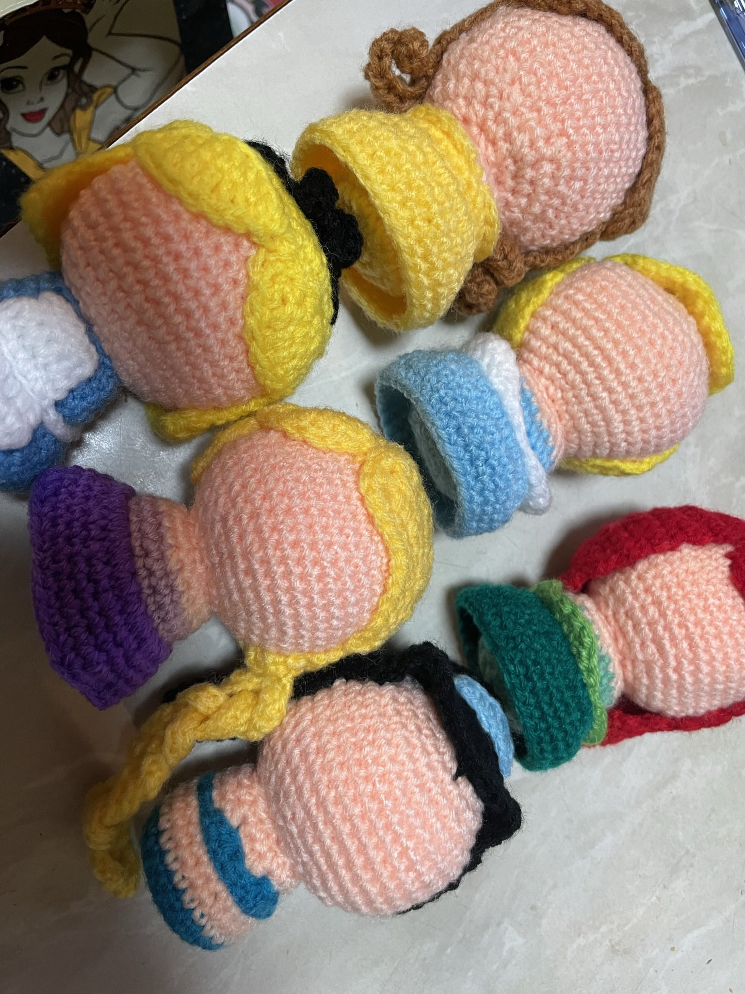 O Xrhsths ひかり 編み物クロスステッチ Sto Twitter あと少し ディズニーあみぐるみ ディズニープリンセス 編みぐるみ T Co Xdpykaef2o Twitter