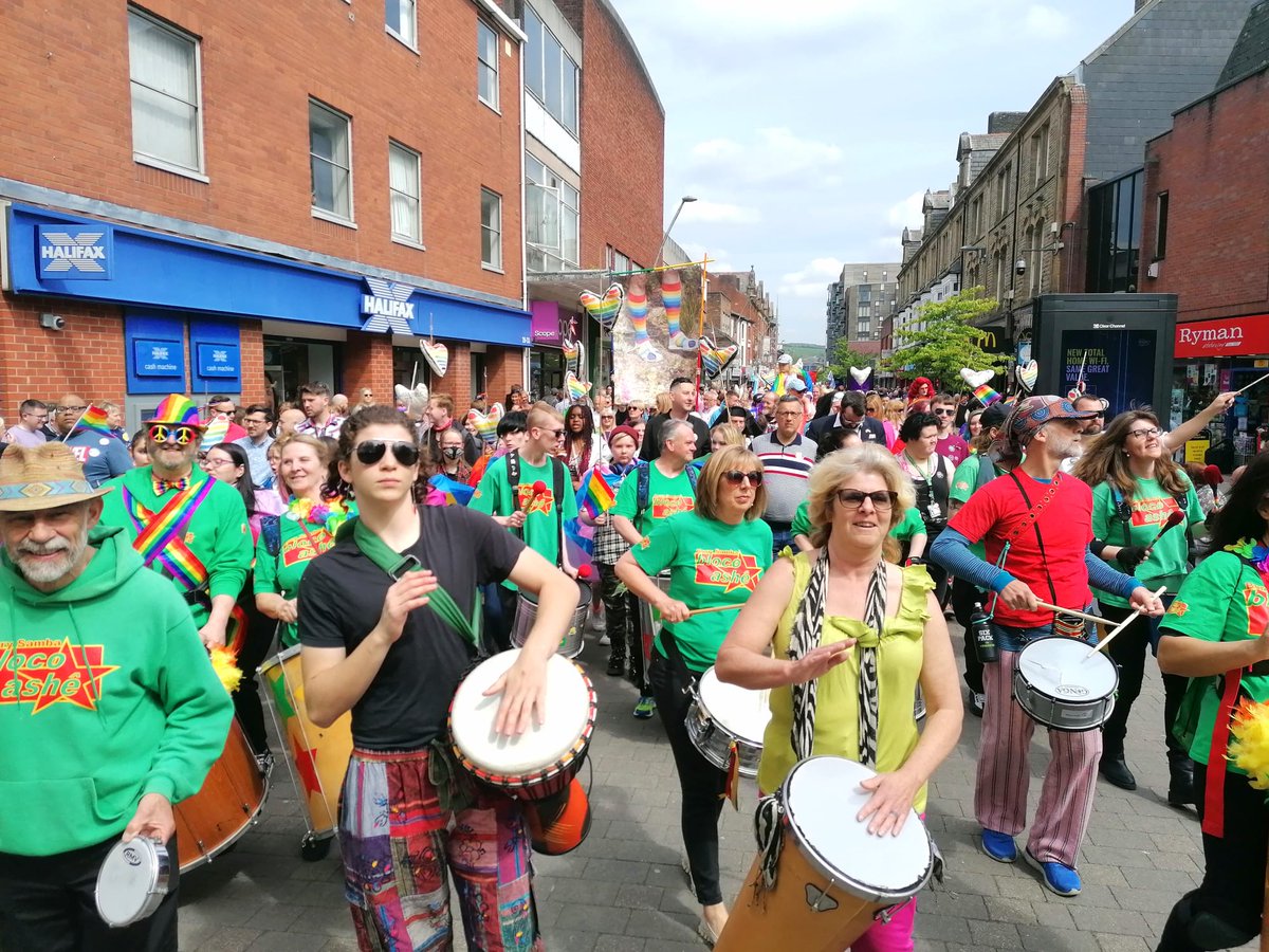 Bloco_Ashe's tweet photo. Fantastic day yesterday leading the Walking Rainbow Parade in support of @buryprideuk Celebrating diversity 🏳️‍🌈🏳️‍🌈 https://t.co/tF5bISySxC