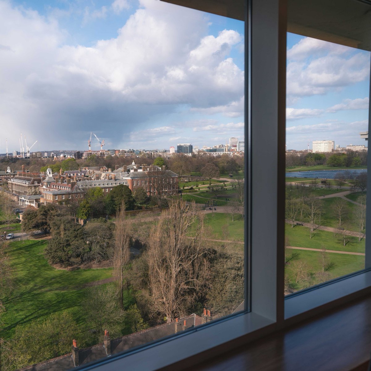 From our Mews view rooms you have a  prime view of Kensington Palace, making it a truly Royal experience!