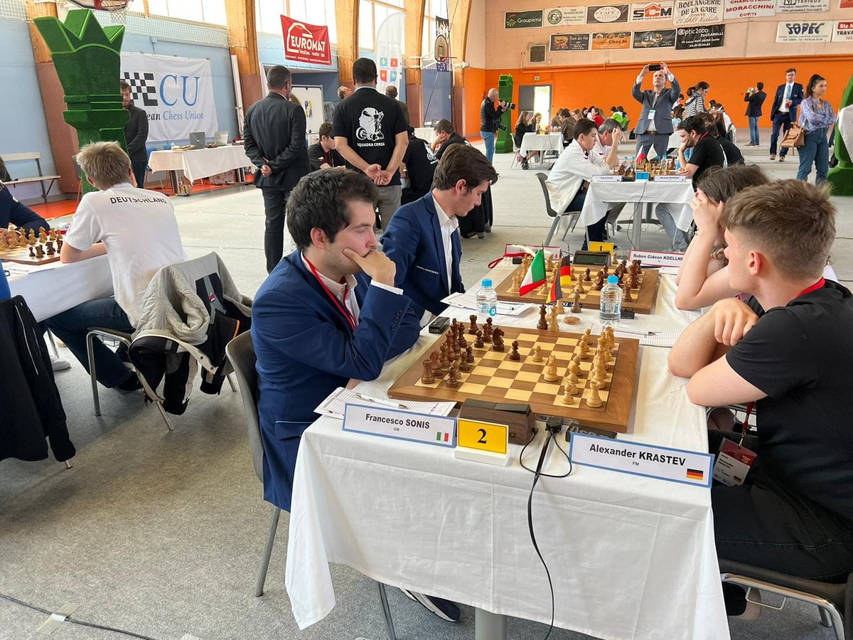 The annual <a href="/mitropacup_2022/">Mitropa Cup 2022</a>  opened yesterday in Corti.
Teams of Austria, Croatia, Czech Republic, France, Germany, Hungary, Italy, Slovakia, Slovenia &amp; Switzerland compete in 9 rounds within Open and Women sections. 
Rounds start every day from 15:00 CET. europechess.org/mitropa-chess-…