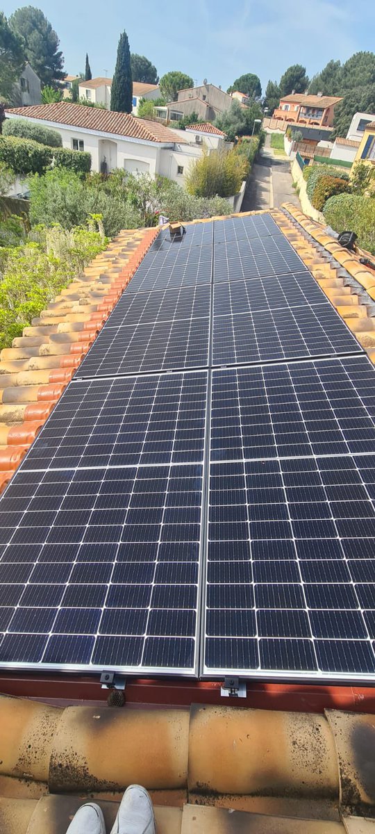 🔆🏡Vous avez un projet de rénovation énergétique? 
Nous avons une solution! 
Remplacement d’une chaudière à gaz par une pompe à chaleur avec un ballon thermodynamique et une installation photovoltaïque. 
C’est➕d’économie,➕de confort et ➕écologique! #atexe #rénovation #enr