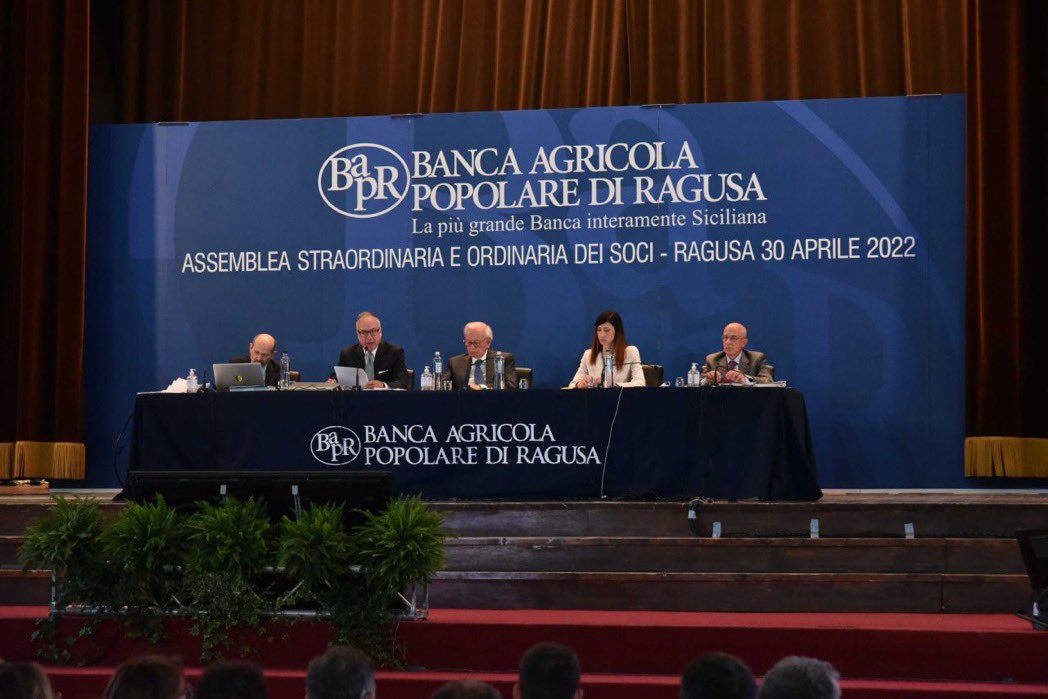 cominandpa's tweet photo. L’#Assemblea dei Soci di Banca Agricola Popolare di Ragusa ha approvato il #Bilancio 2021, con un #utile di oltre 12 mln €, e l’operazione di Capital Management, #Lympha.
#BAPR si conferma una realtà solida, che guarda al #futuro, orientata a #innovazione e #sostenibilità
#Oltre https://t.co/MTO8o5jfB2