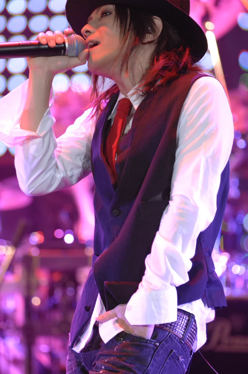 Hyde on X: 