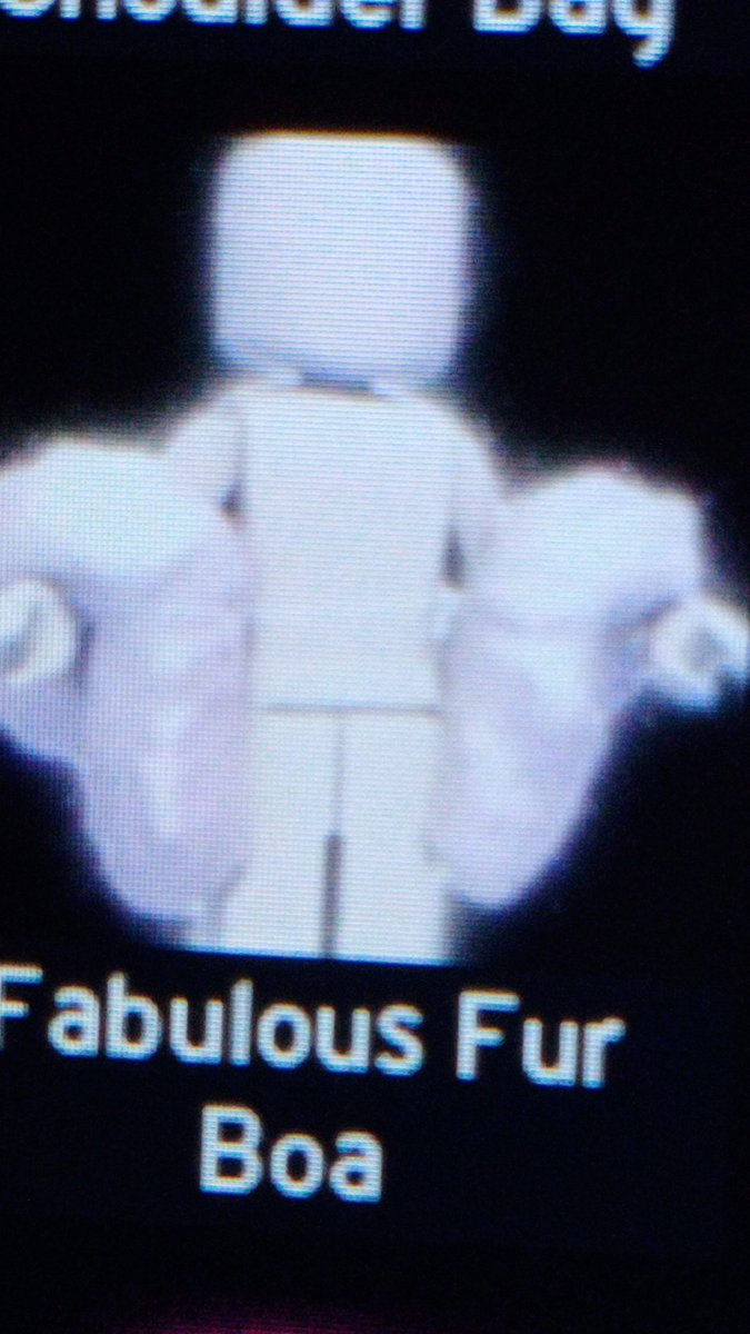 CallMehMaddiex's tweet photo. Trading there for robux https://t.co/f05SCLBGeN