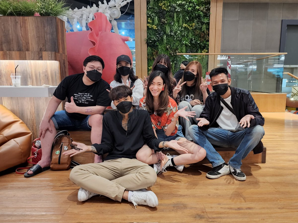 huuyaow's tweet photo. #CryptoMoonParty
จับทุกคนได้แย้ว!! 🐰❤️
@Blacksnowstudio @BoyHannya @Gizzenno @cryptovampire28 @DMWLion_nft #NiceToMeetYou https://t.co/a729IyoGik