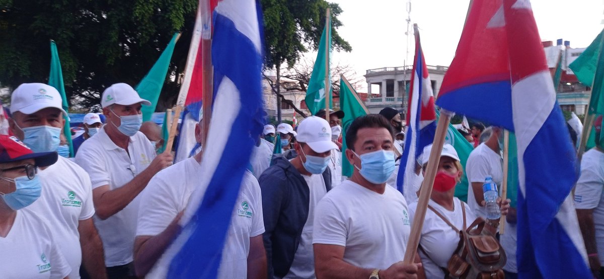 Tranzmec's tweet photo. Felicidades trabajadores de Cuba y el mundo.  Hoy un día de fiesta. #Tranzmec #Azucareros, presentes en un Sí por Cuba y su Revolución. #CubaViveYTrabaja #PorCubaUnidosVenceremos https://t.co/h3KkbuXcys