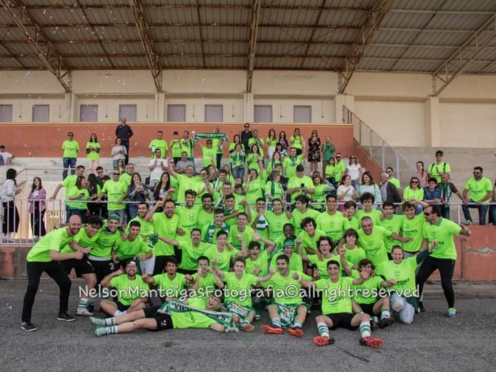 CovilhaSc's tweet photo. Os Juniores do Sporting Clube da Covilhã sagraram-se ontem campeões distritais! 
Parabéns 💚💪 https://t.co/hP6iX6rZB5