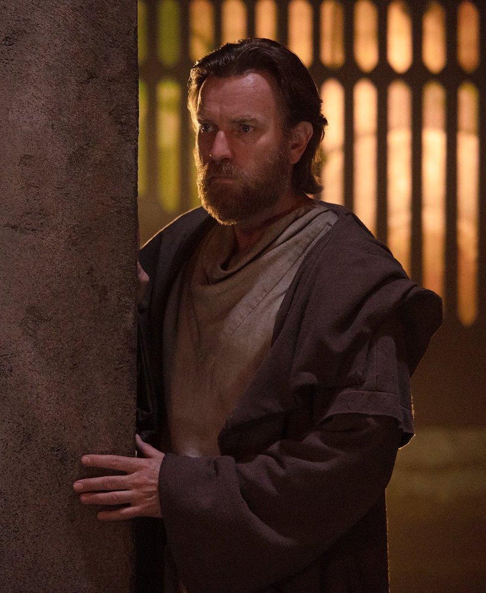 It's May! 

which means #ObiWanKenobi is OUT THIS MONTH!!!! 

I repeat. #ObiWanKenobi is OUT THIS MONTH!!!!