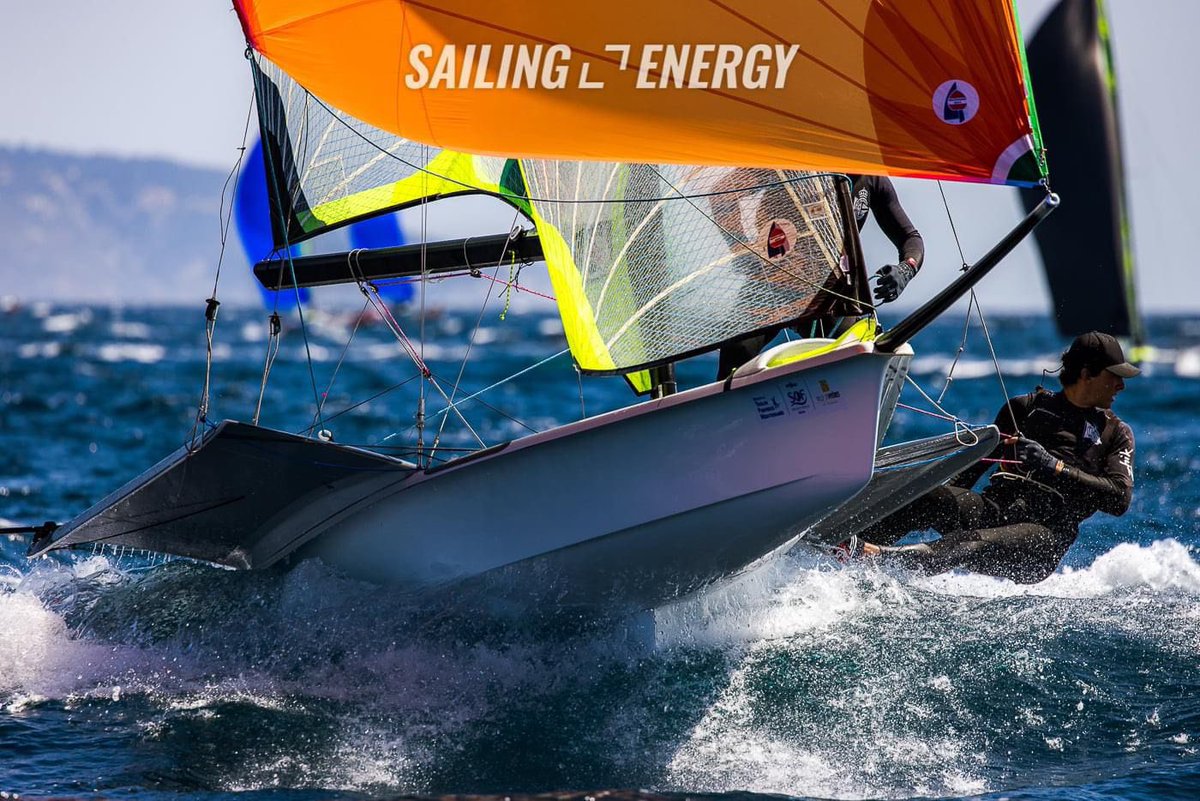 Acabamos P16 la Semana Olímpica Francesa. Ha sido una regata en la que hemos podido demostrarnos a nosotros mismos que estanos en el camino correcto pero que hay que seguir apretando. Ahora tocan dos semanas de secano para volver a las aguas de Santander con las pilas cargadas.🔋