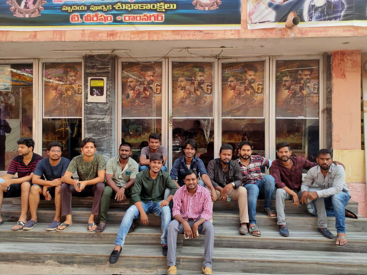 iSandeep4005's tweet photo. @urstrulyMahesh Fortress
Sudharshan35mm ✅🔥
@urstruly7hari  @vasanthbabu777
@pavanprincemsd @SSMBCultVenkat @Ajay_Dhfm_2208
#SarkaruVaariPaata #MaheshBabu𓃵 https://t.co/fp5t8IrLVX