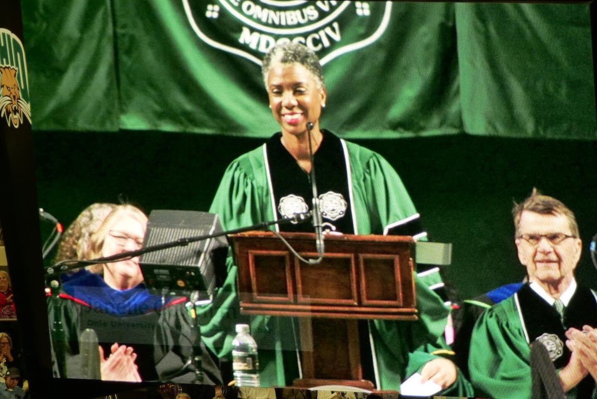 Kudos to <a href="/ColumbusLinks/">Columbus Links</a> member Janelle Coleman, Spring Commencement speaker at her alma mater <a href="/ohiou/">Ohio University</a>!  She enlightened the graduates and is <a href="/AEPOhio/">AEP Ohio</a> Vice President, Community Engagement &amp; Diversity, Inclusion and President of the AEP Foundation #linksinc