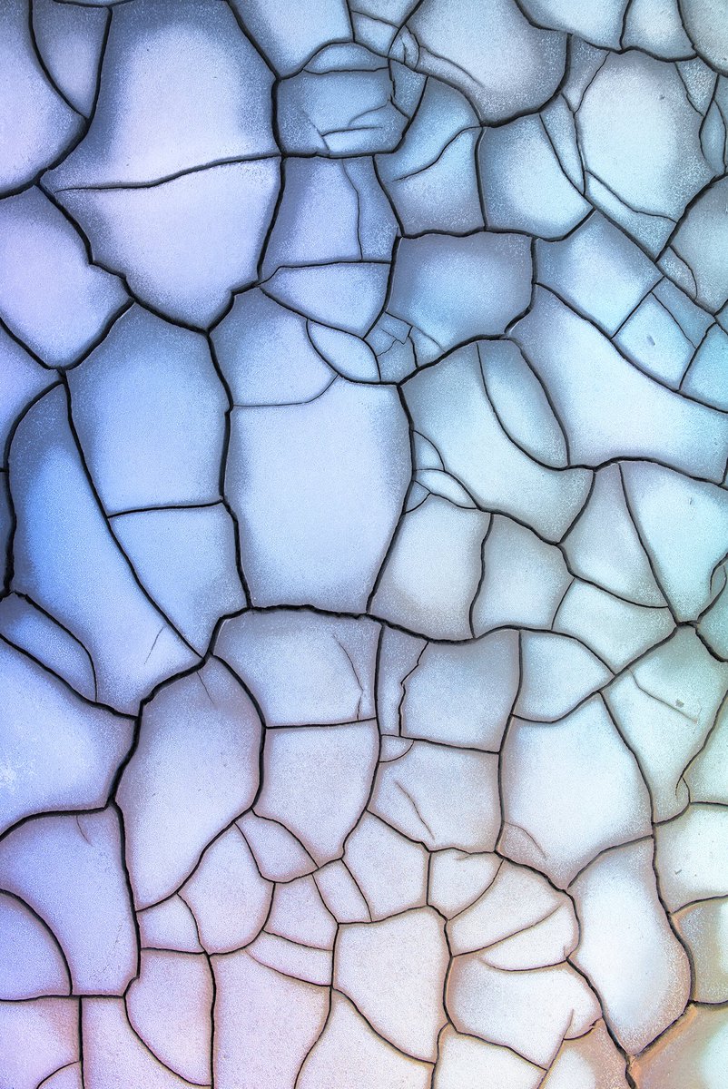 awayiflew's tweet image. Gm

Im perfectly incomplete 

Cracked and flawed 

❤️