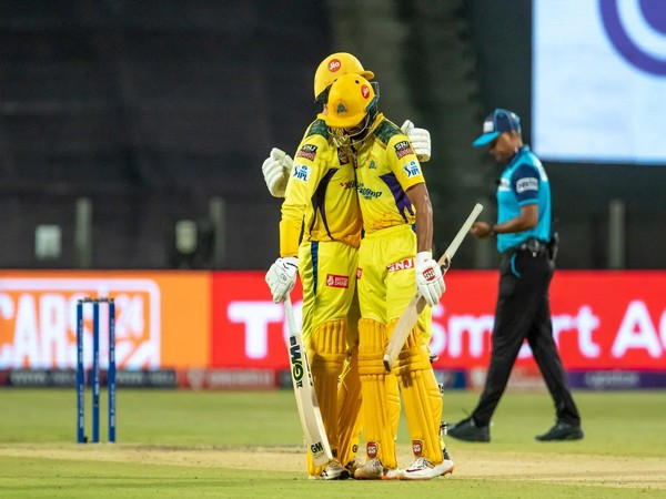 ani_digital's tweet photo. IPL 2022: Gaikwad, Conway's top knocks guide Dhoni's led CSK to 202/3 against SRH
Read @ANI Story | https://t.co/AP9UziHHvs
#IPL2022 #CSKVsSRH #MSDReturns #CSKPostMammothTotal https://t.co/buAnGeTmlm