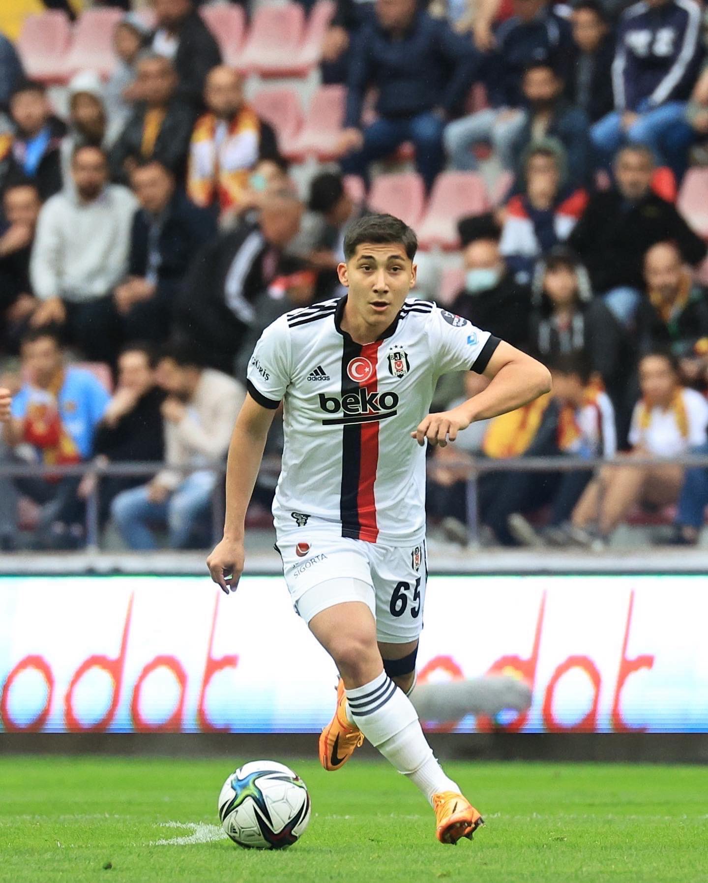 Follow Emirhan İlkhan's (@ilkhan26) latest Tweets / Twitter