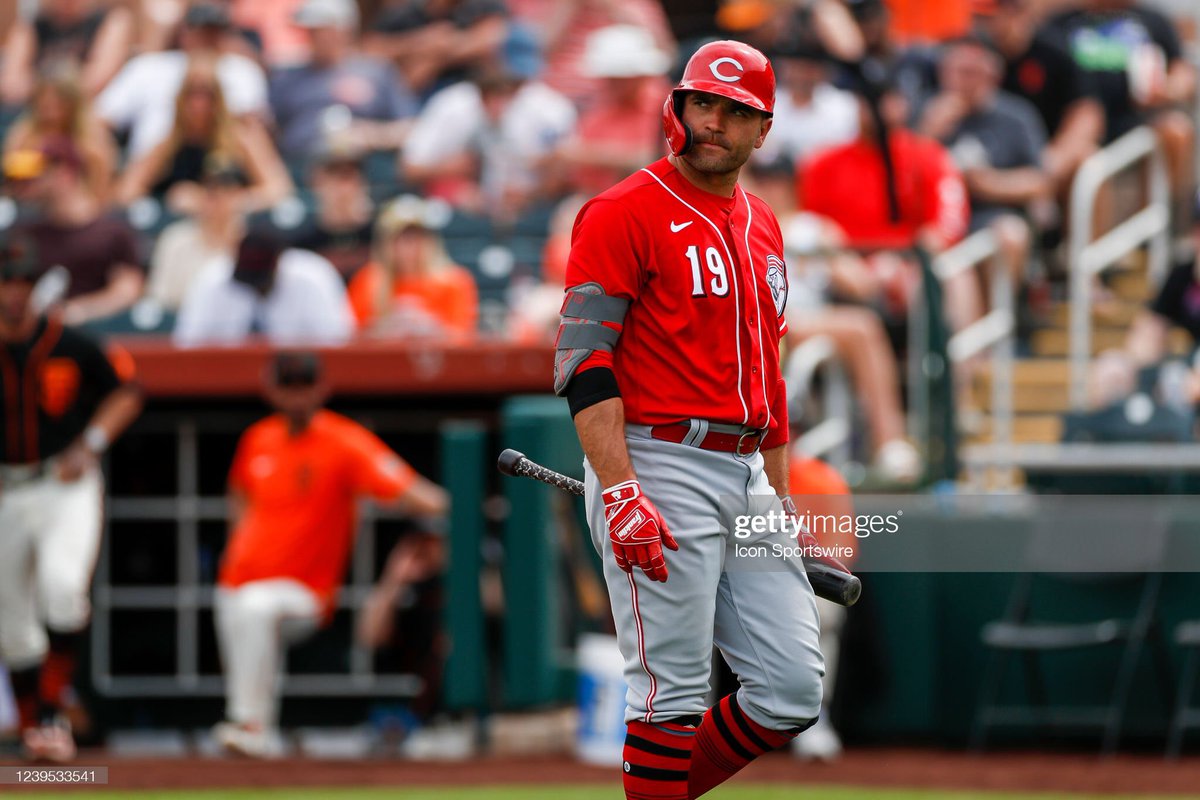 BaseballQuotes1's tweet image. Games won so far in 2022: 

Cincinnati Bengals: 4 (6 total games) 
Cincinnati Reds: 3 (21 total games)