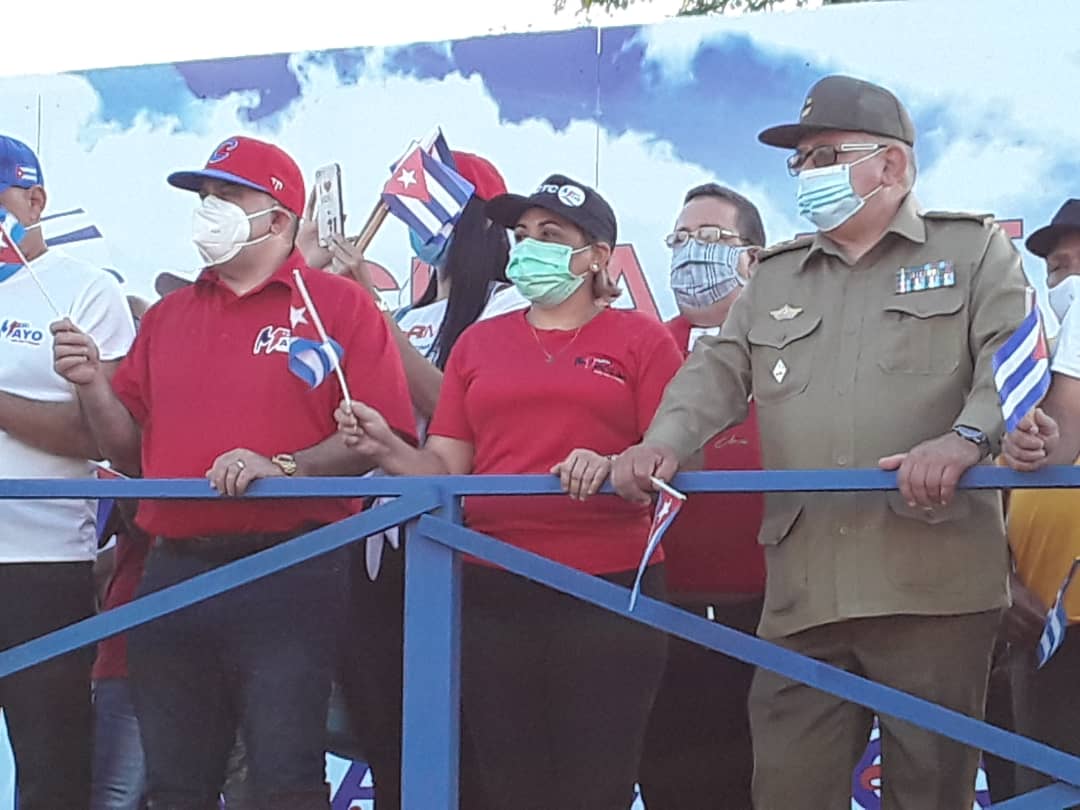 yobany_gil's tweet photo. Compromiso y Fidelidad del pueblo con la Revolucion. Fiestas y alegría de los trabajadores en #Matanzas
#1Mayo
#CubaViveYTrabaja
#VamosConTodo
#MatancerosEnVictoria https://t.co/USvAllWuiP