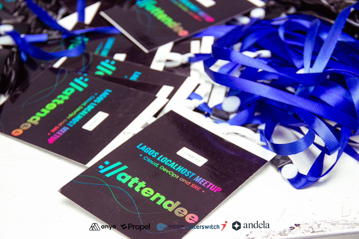 Join_localhost's tweet photo. It was all hands on deck checking-in attendees for the Meetup. 

#buildingtoscale #localhostmeetup https://t.co/wXaZJX9lDZ