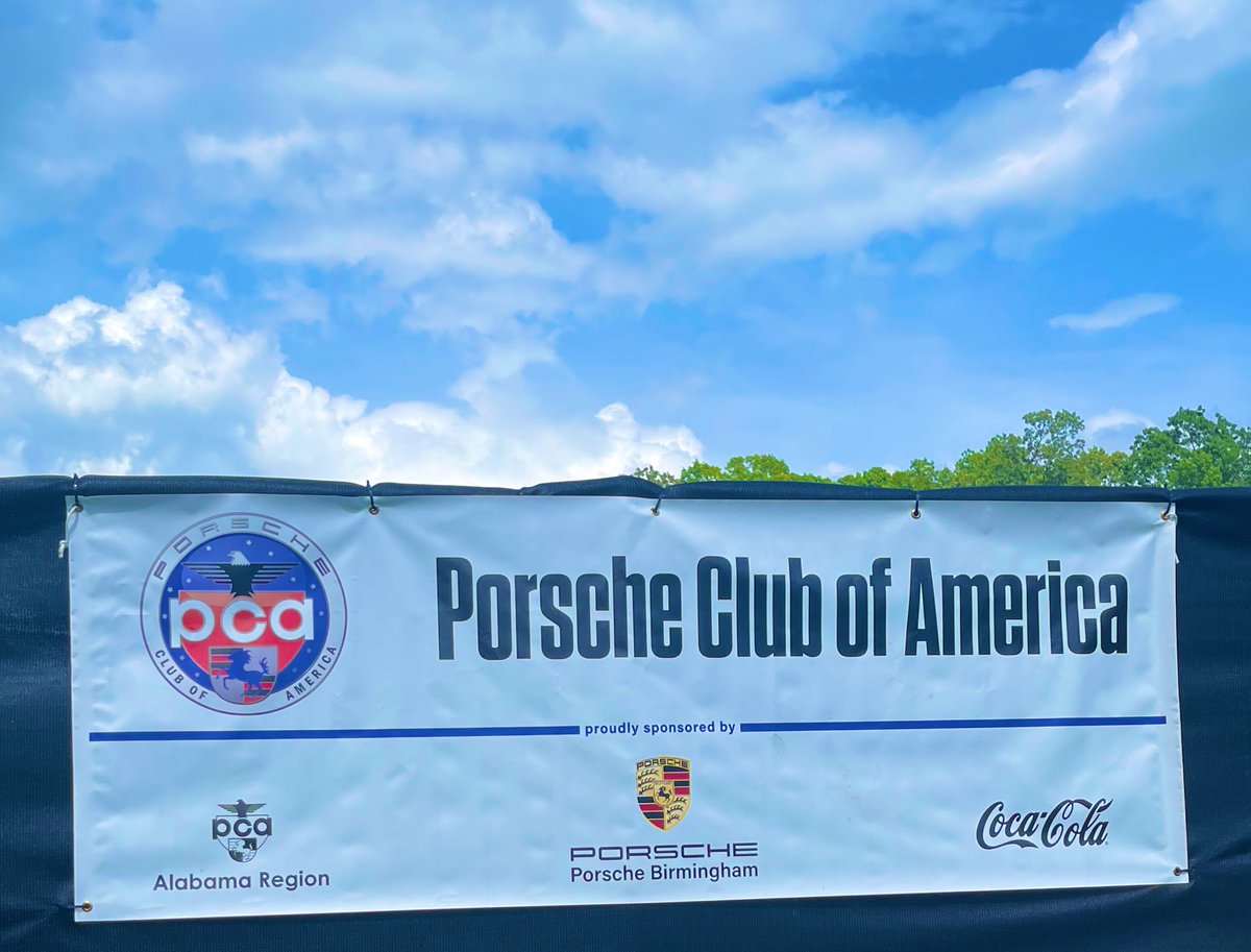 uafsd's tweet photo. @PCANational wonderful Saturday @BarberMotorPark https://t.co/yjV6OAiPNR