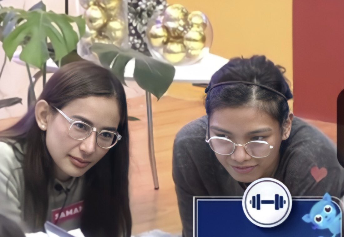 TeamSamLy's tweet photo. SamLy Hanggang Dulo 💜🦋

@AlyssaValdez2 @SamBer_Official https://t.co/9XIUjjwwnd